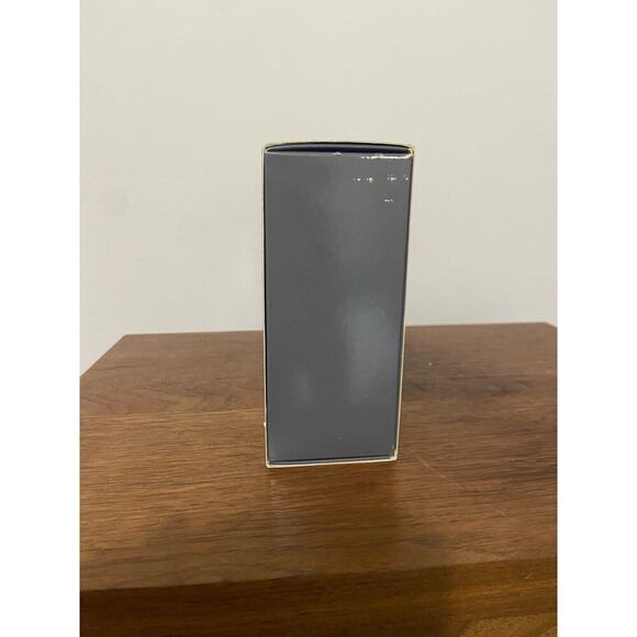 Karl Lagerfeld Private Luxuries Soap 1.75 oz Perfumed Body Cream 2 oz Gift Set - Picture 4 of 13